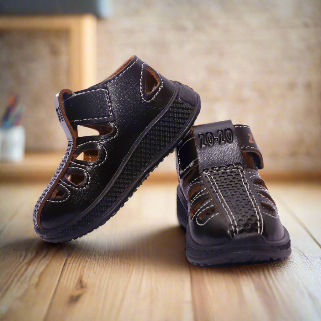 Closed Toe Unisex-Child Buntoo Sandals LTR Sandals