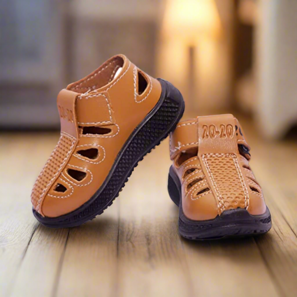 Closed Toe Unisex-Child Buntoo Sandals LTR Sandals