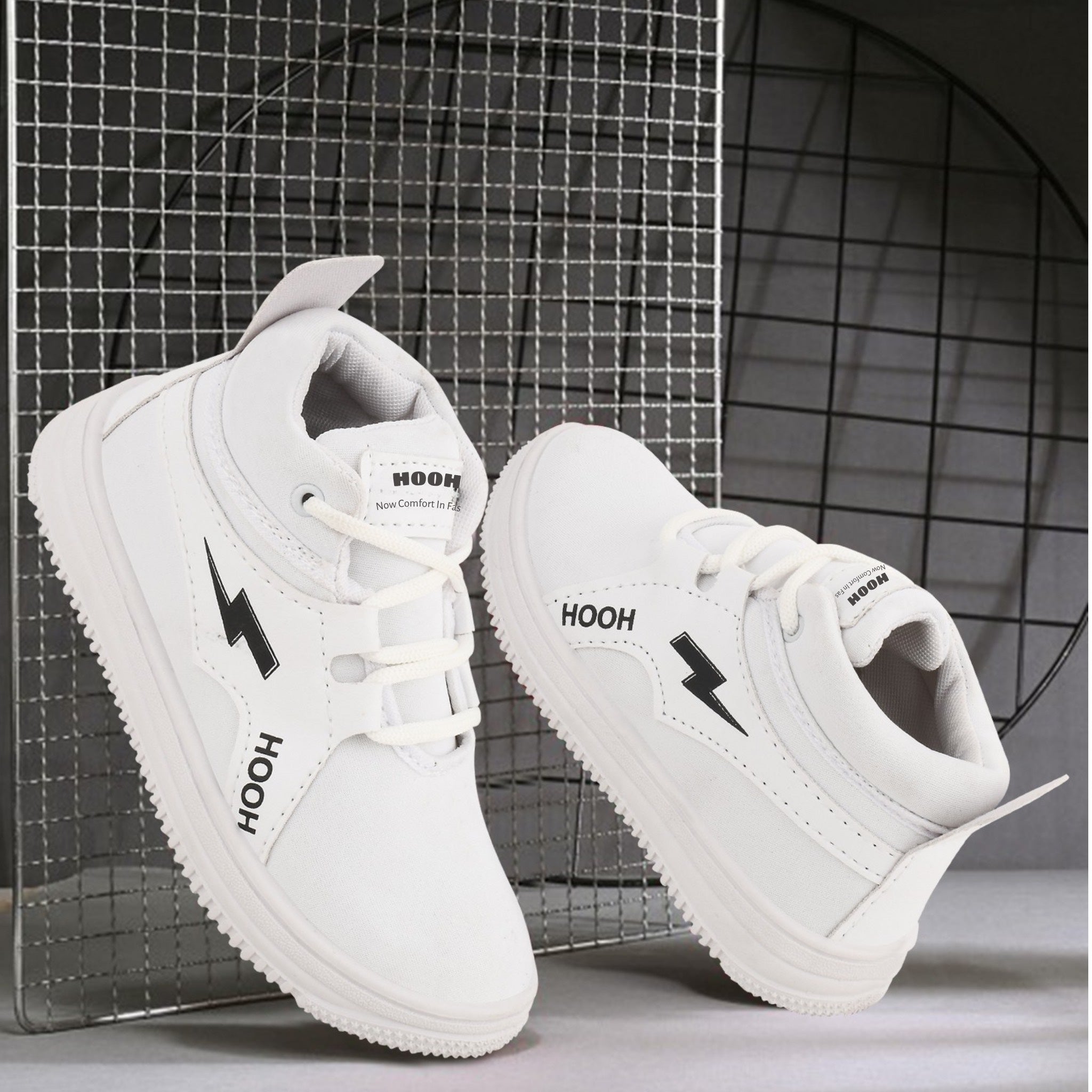 Boys’ Sports Sneakers – Neon Lightning Style Shoes